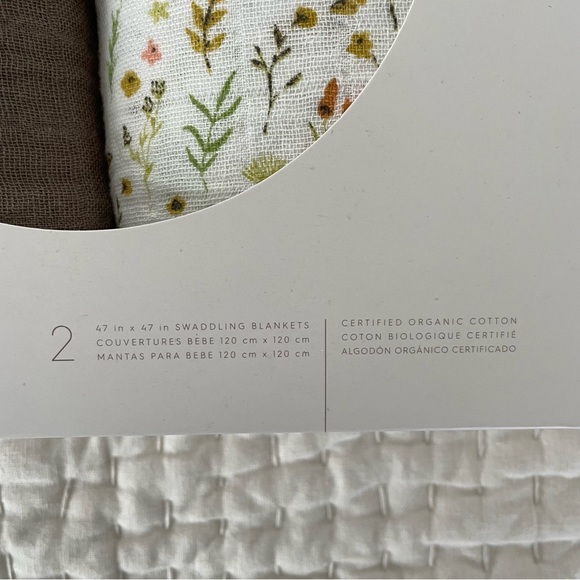 NWT Little Unicorn 2 Pack of Organic Cotton Muslin Swaddles - Picture 2 of 3